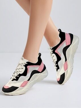 Steve Madden Antonia white pink black‎ sneakers size 9